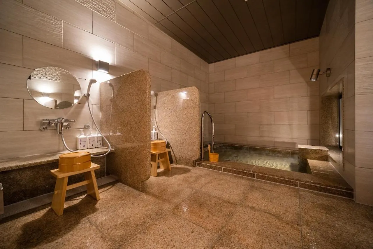 Super Hotel Ishikari 3*,